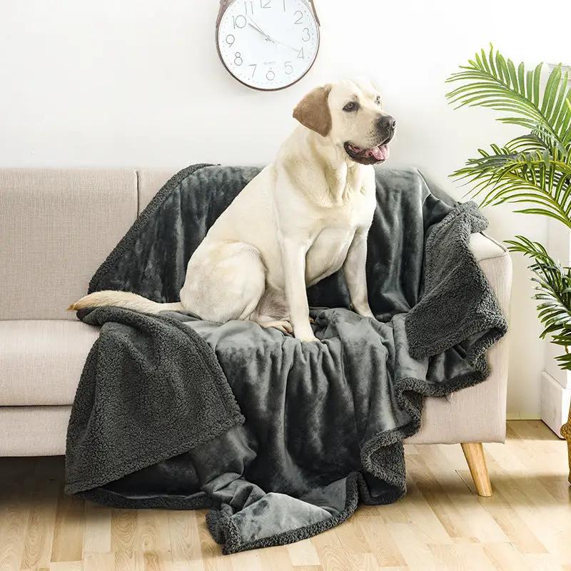 Pet waterproof blanket flannel comfortable cotton fleece Sherpa thick pet blanket by eprolo